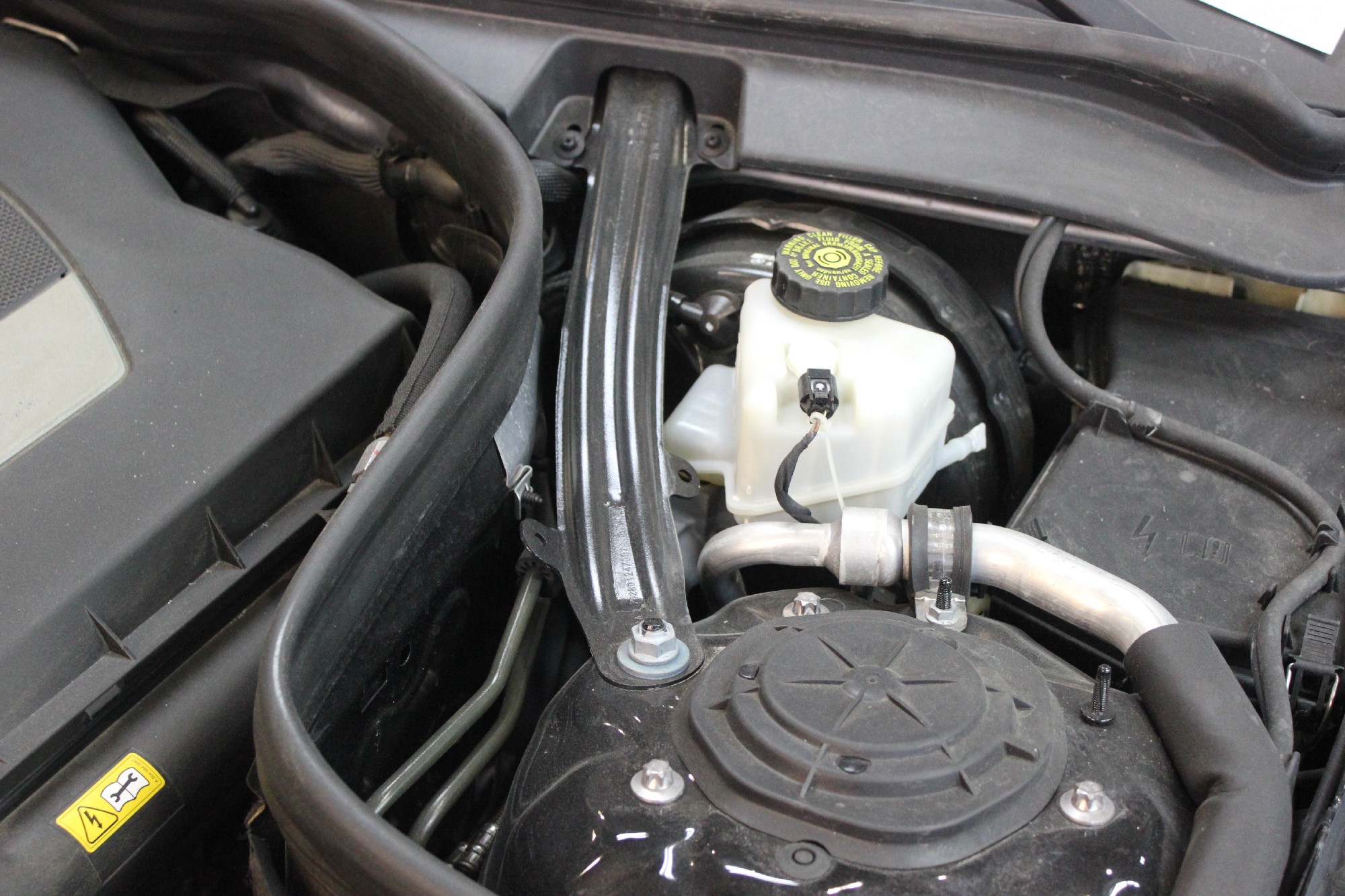 замена тормозной жидкости мерседес