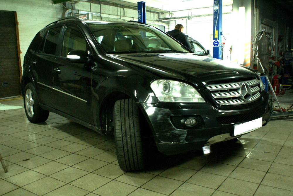 Мерседес приехал на кузовной ремонт