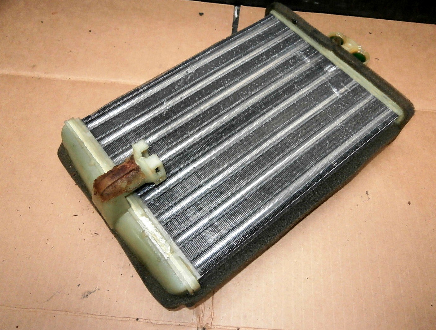 радиатор печки Мерседес