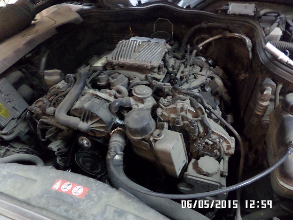 мотор на Мерседесе