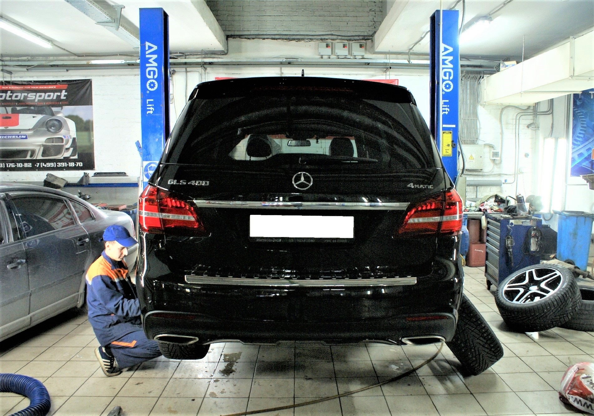 Замена резины на Мерседесе