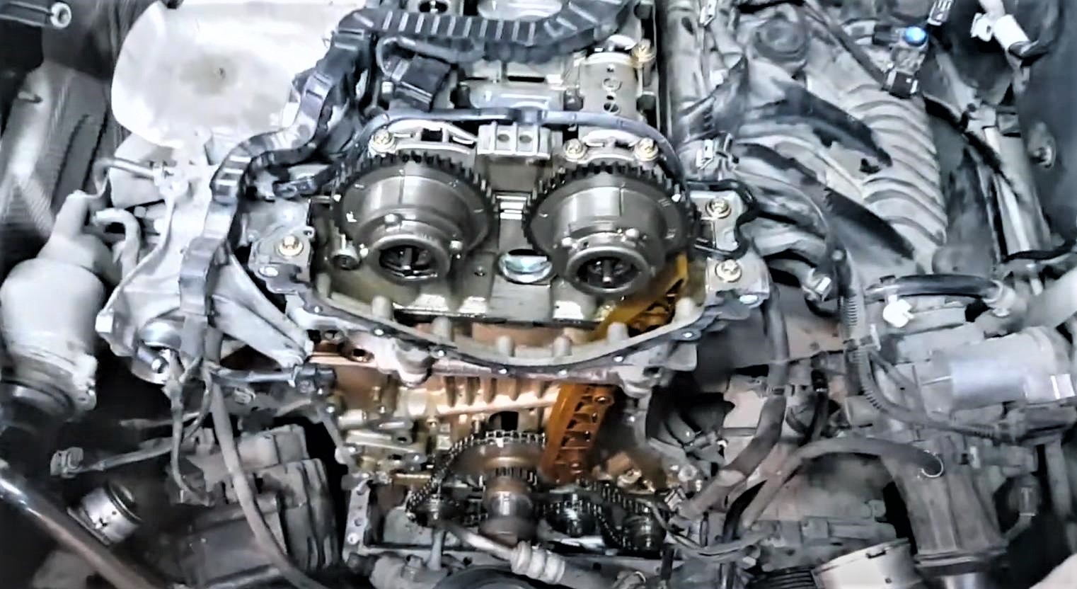 Замена цепи ГРМ на Мерседес C180