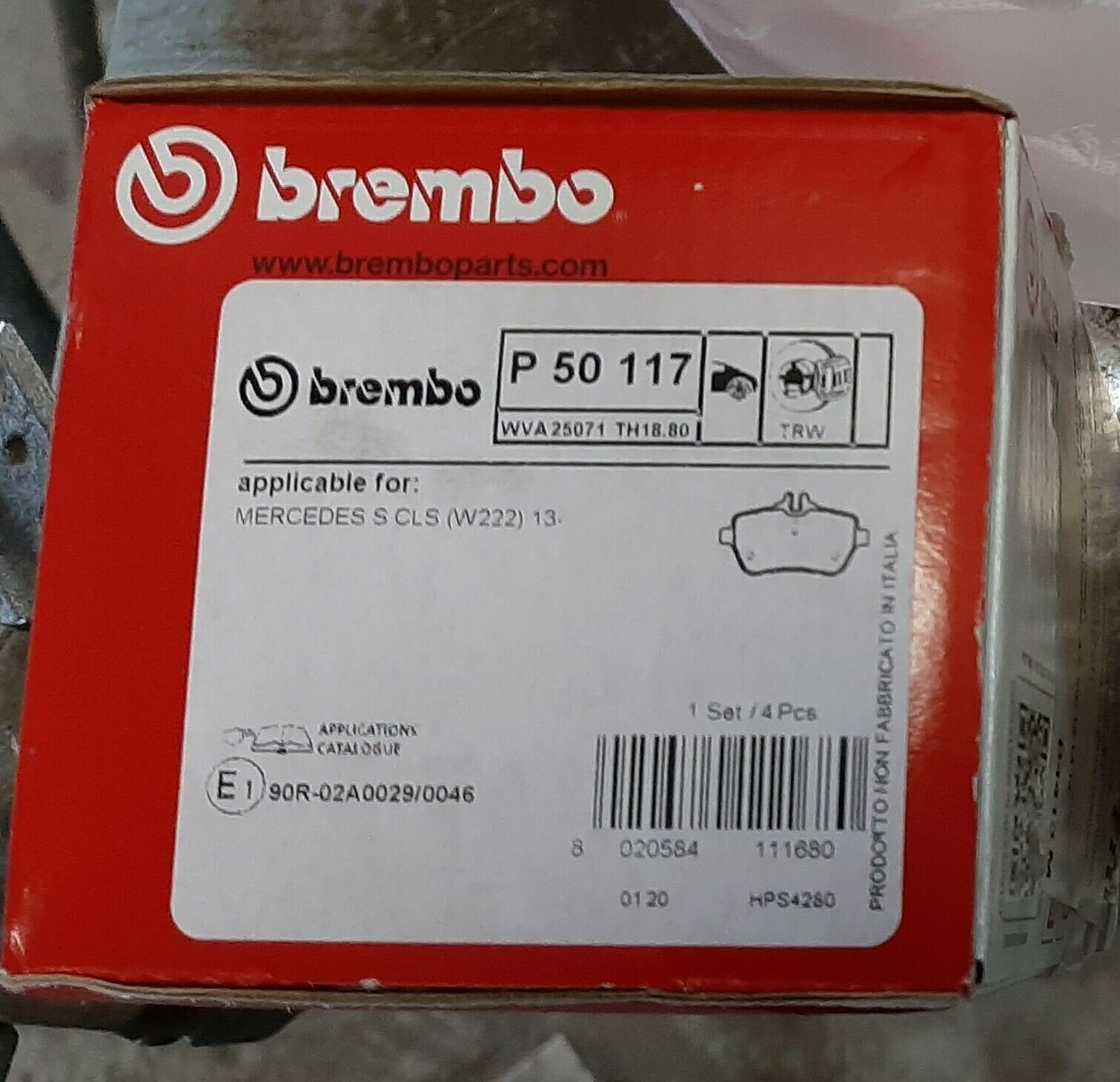 комплект задних колодок Брембо на Мерседес W222