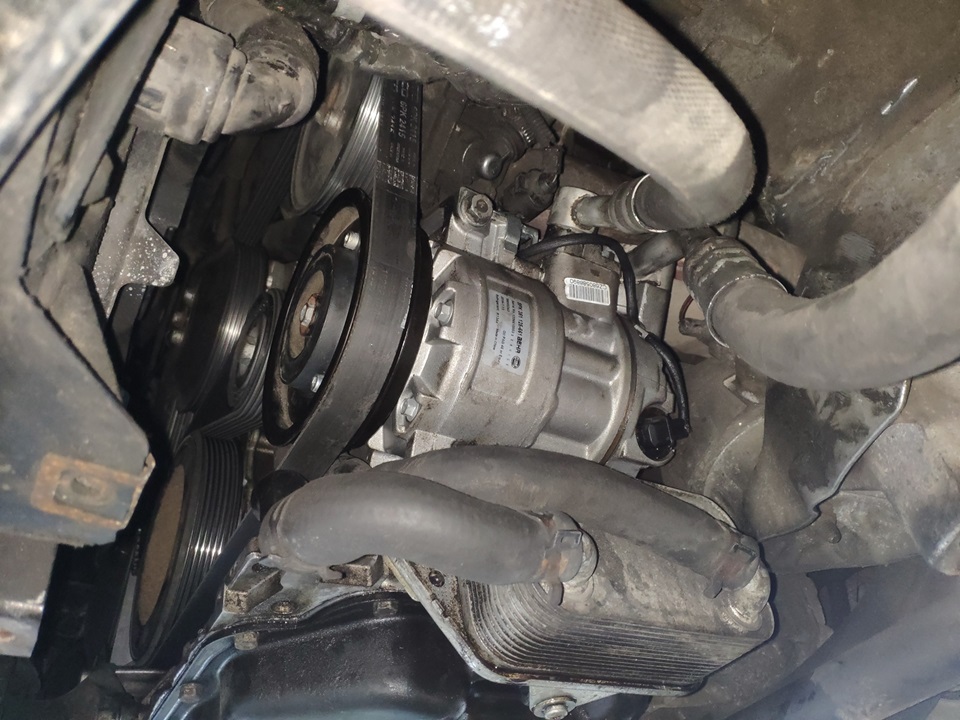 Замена компрессора кондиционера Мерседес