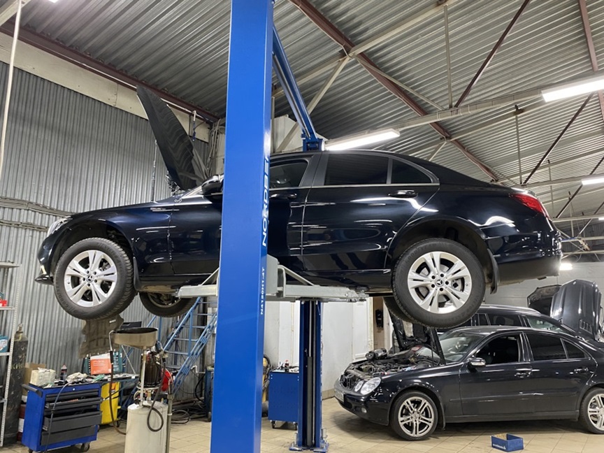 Подготовка к замене маслонасоса Мерседес