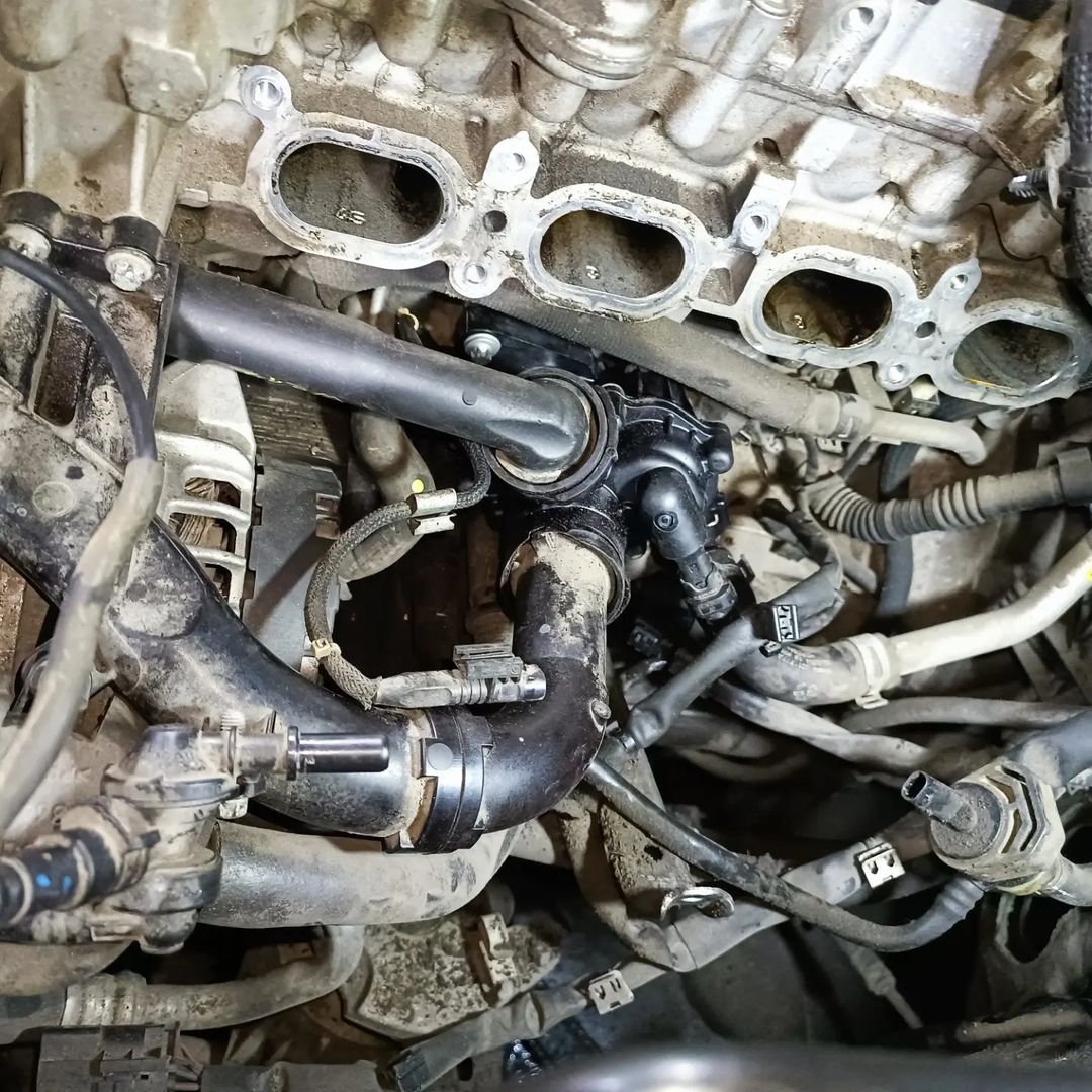 Замена термостата Мерседес W212